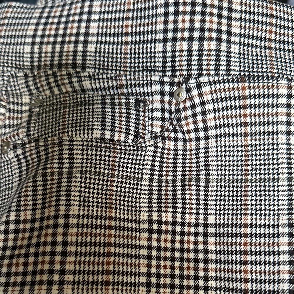 Plaid Cream and Black Pull-On Leggings
